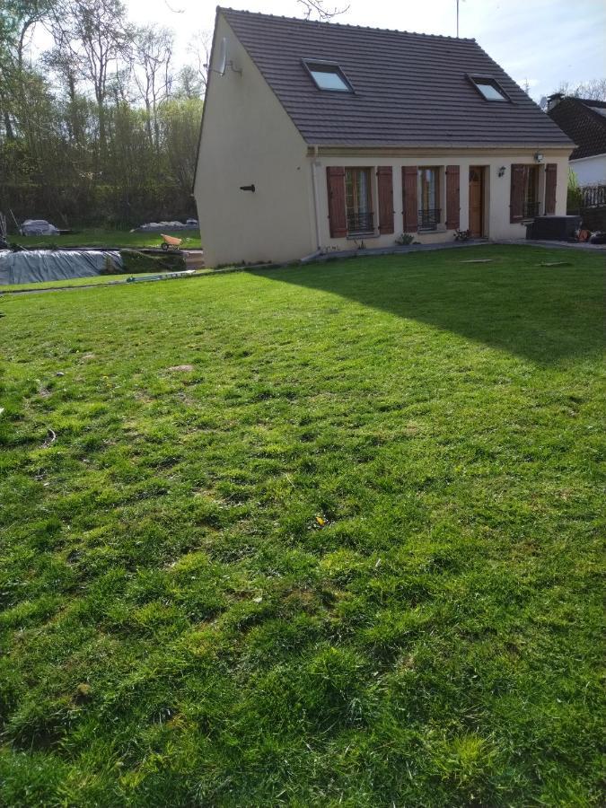 Agreable Chambre Double Avec Salle D'Eau Privative Le Mesnil-Theribus Exteriör bild